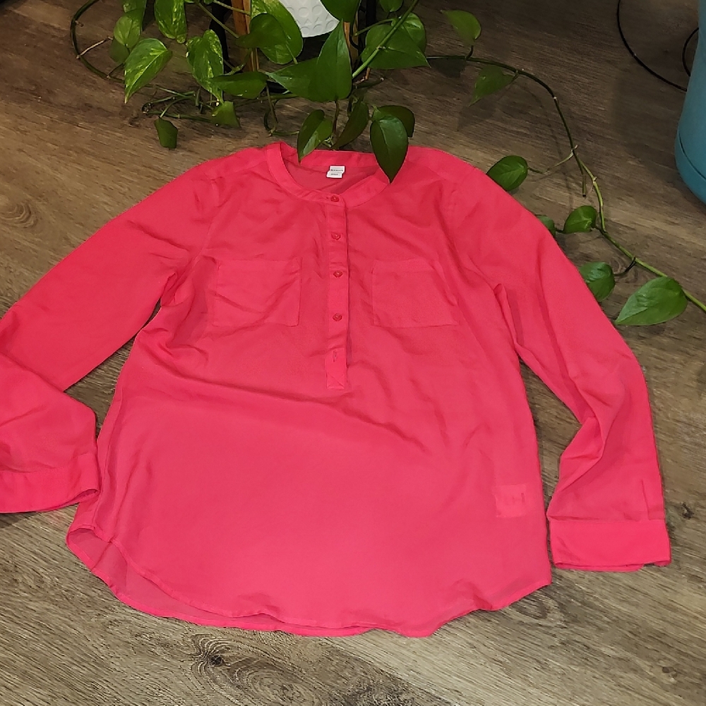Women's Pink Button-Up Blouse